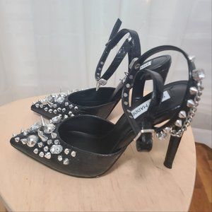 Steve Madden Stunning Black Shoes